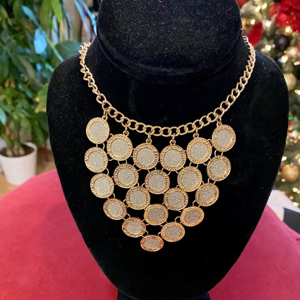 Ellen Tracy Necklace